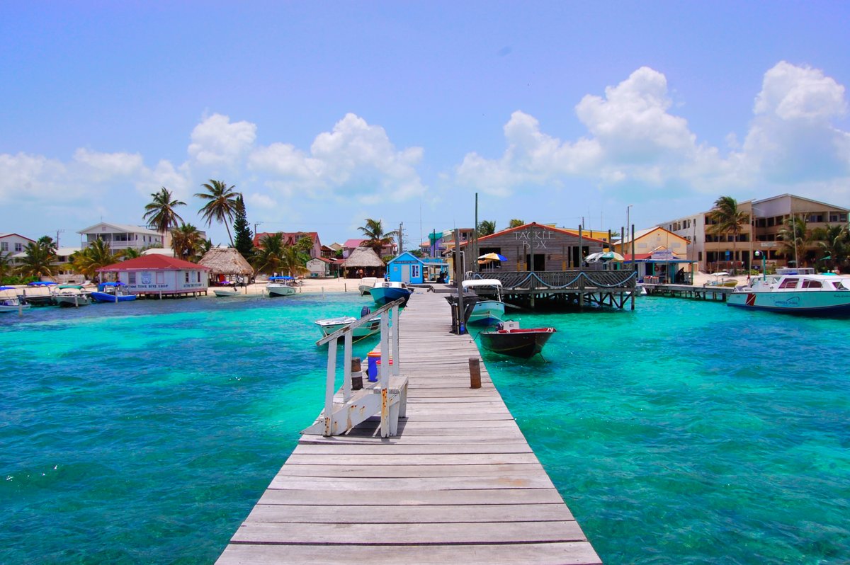 Beach and shoreline at San Pedro on Ambergris Caye, Belize