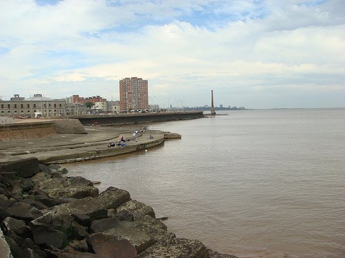The Rambla waterfront promenade along the Río de la Plata in Montevideo